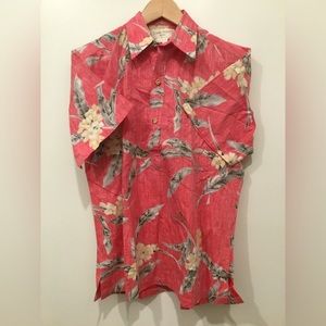 Cooke Street Short Sleeve Pullover Aloha Shirt (Small)